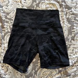 Lululemon align shorts